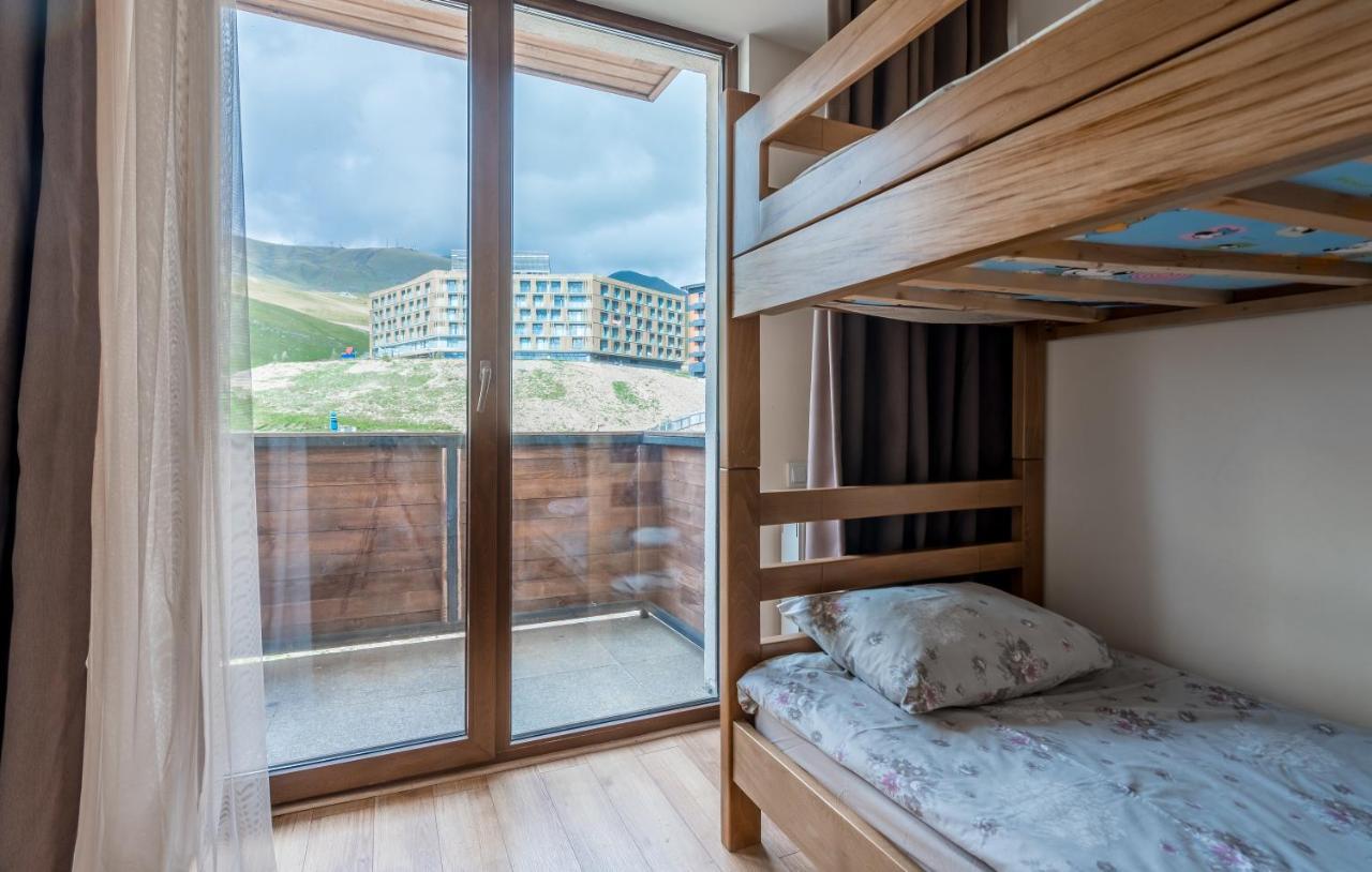 B&H1 Apartment Gudauri Bagian luar foto